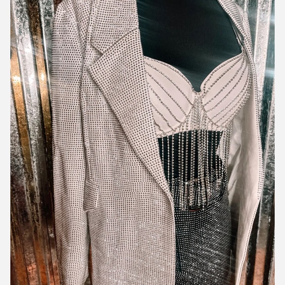 White blazer with silver rhinestones 🤍💎 - Picture 5 of 11